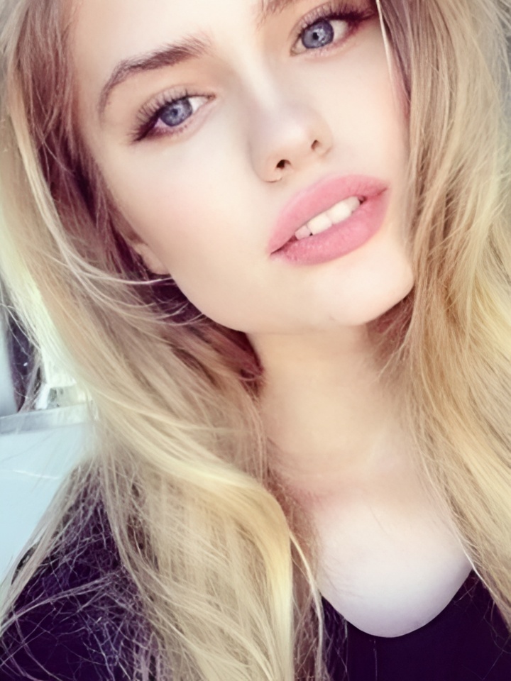 Роза привлекальеная девушка из Апшеронск цена от 10000 руб