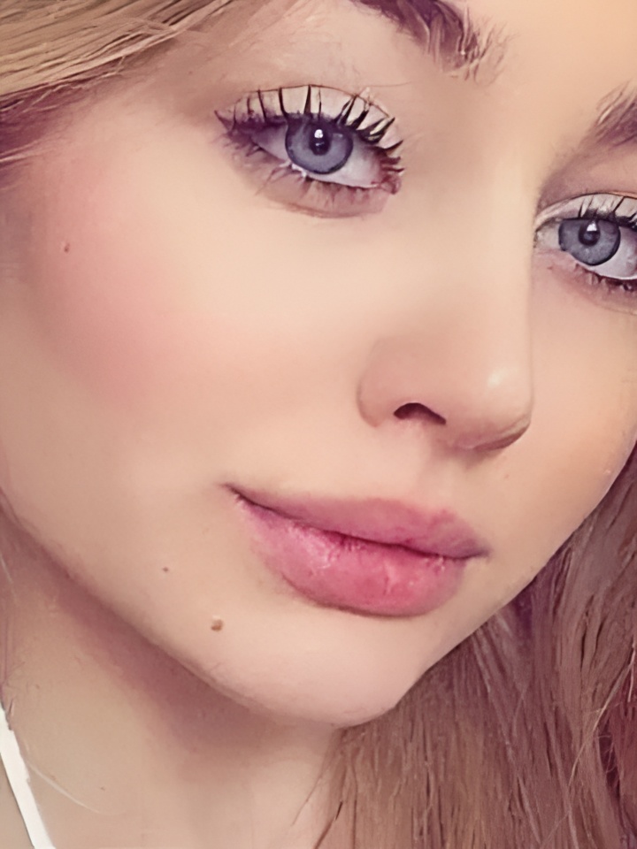 Индивидуалка Роза, доступна для личного знакомства от 10000 руб