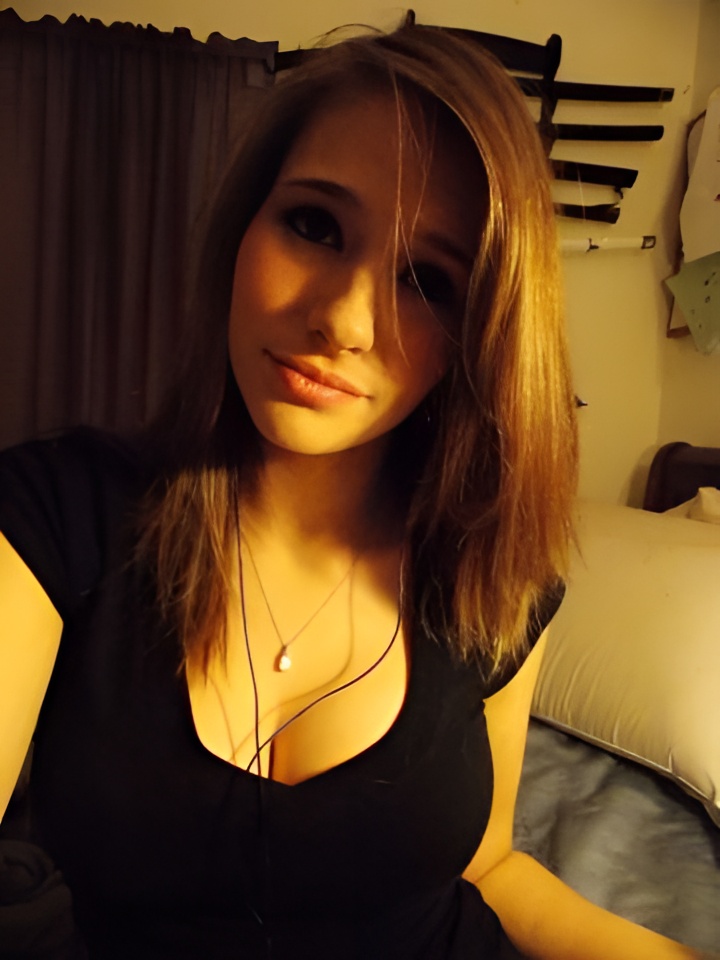 Сабина привлекальеная девушка из Апшеронск цена от 10000 руб