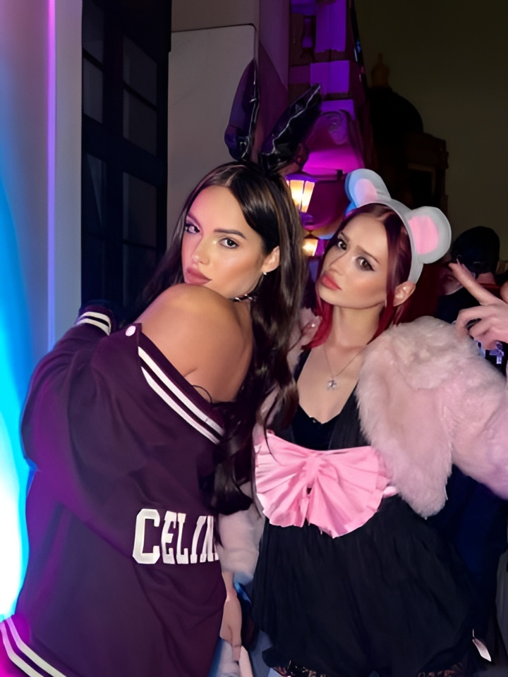 Света привлекальеная девушка из Апшеронск цена от 2000 руб