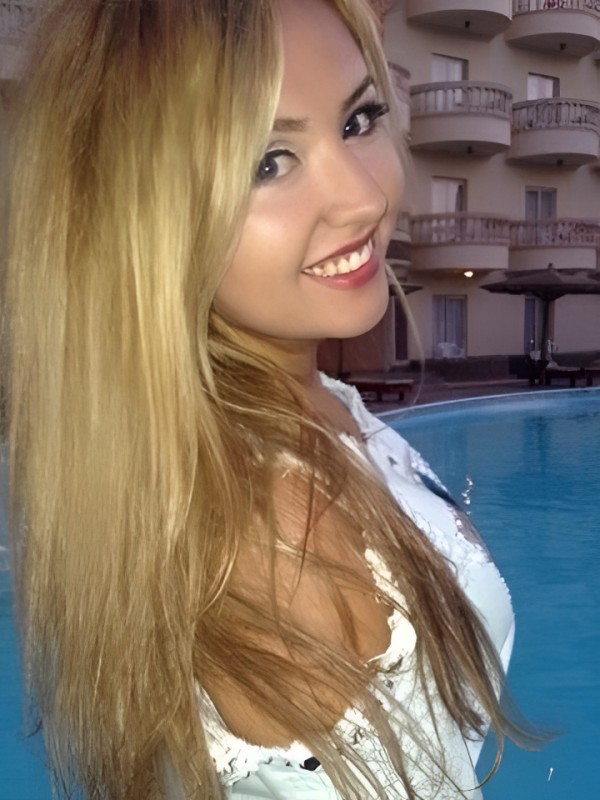 Елизавета привлекательная девушка из Апшеронск цена от 10000 руб