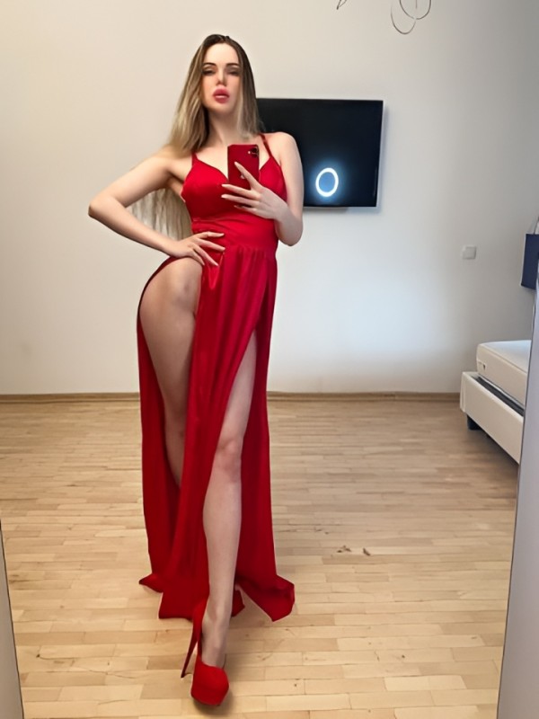 Олеся привлекательная девушка из Апшеронск цена от 4000 руб