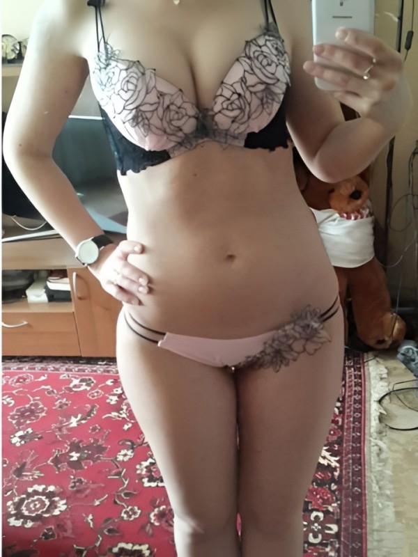 Софи привлекательная девушка из Апшеронск цена от 4000 руб