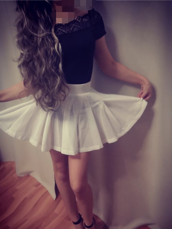 Надя привлекательная девушка из Апшеронск цена от 3500 руб