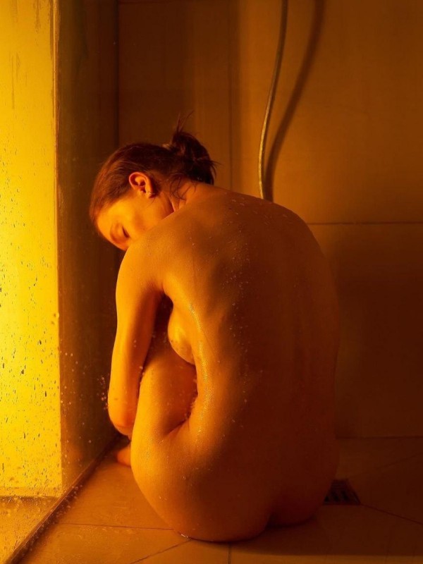 Лена привлекательная девушка из Апшеронск цена от 6000 руб